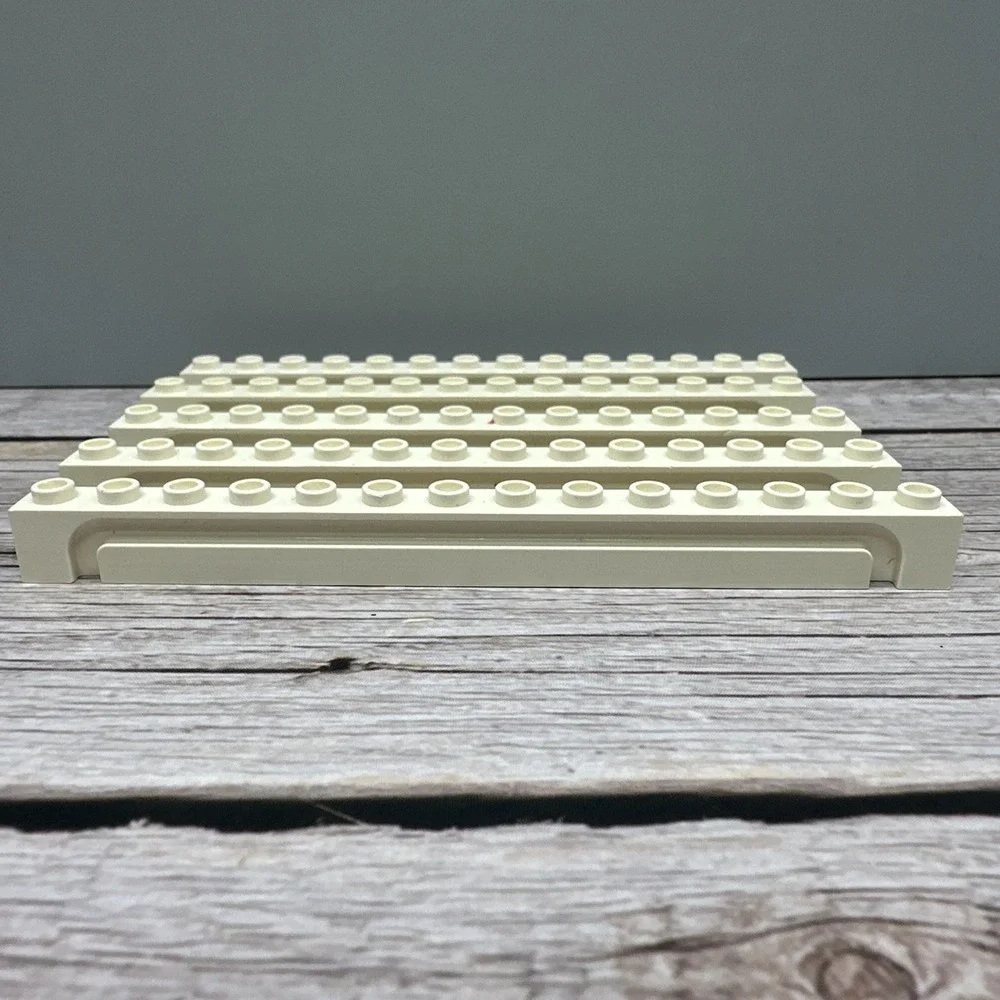 LEGO White‎ Brick, Modified 1 x 14 w/ Groove Garage Door Rails 4217 QTY 5